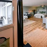 Nautilus Apartment *
